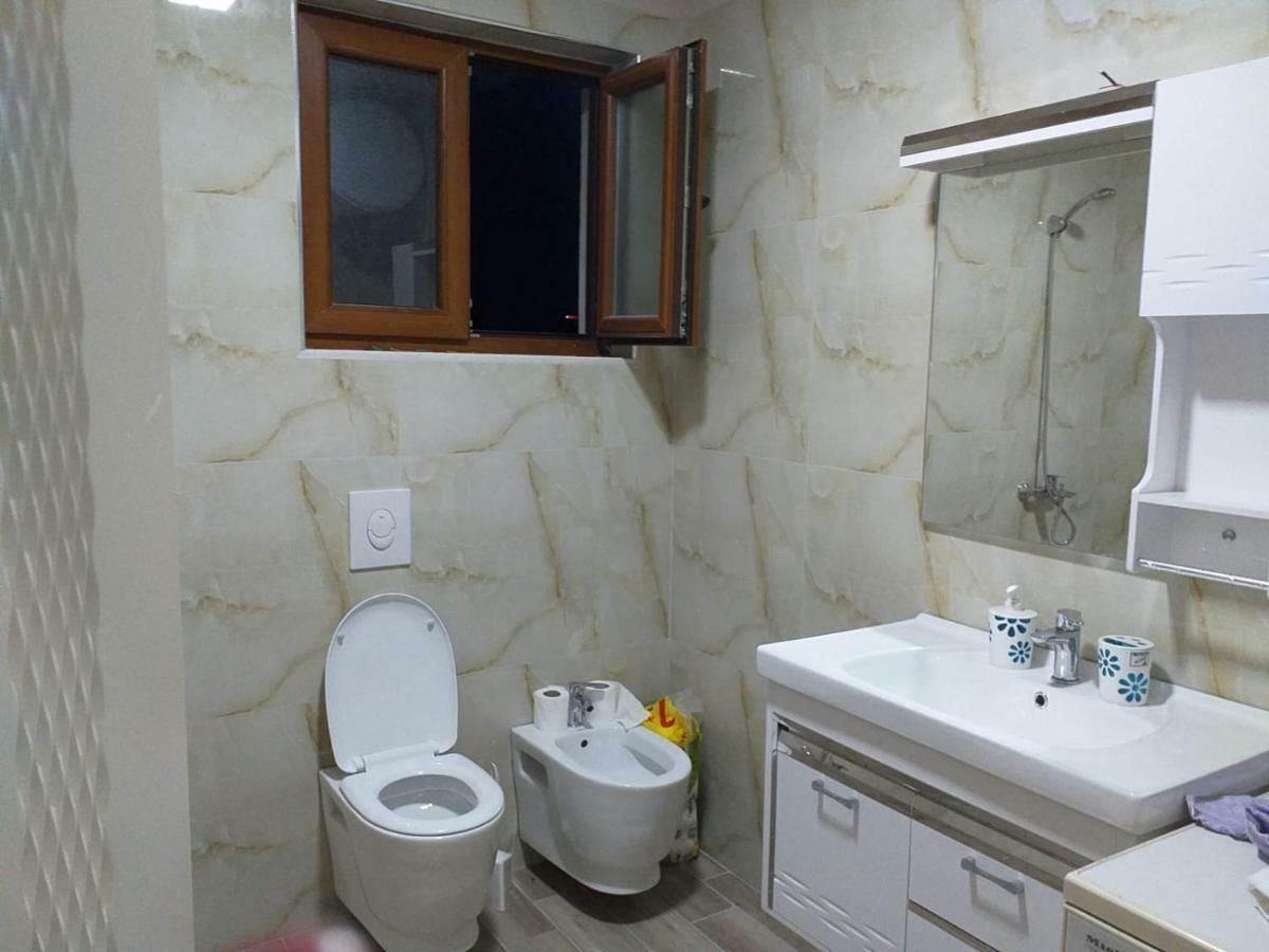 Duplex Apartment In Tirana Center מראה חיצוני תמונה